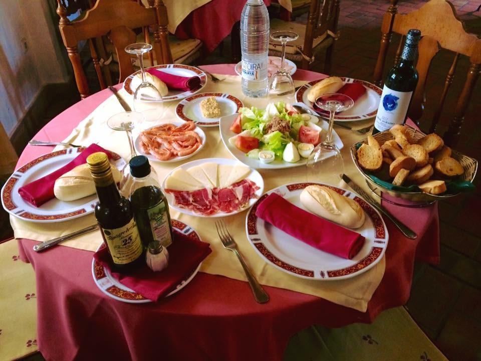 Hotel Cortijo Las Grullas Беналуп-Касас-Вьехас Экстерьер фото